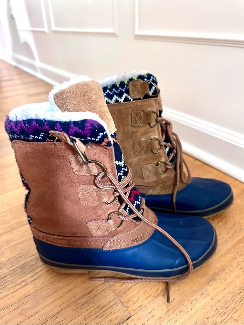 Khombu Women’s Vail 7 Duck Boots Blue Suede Fair Isle Fleece Lined Snow Boots